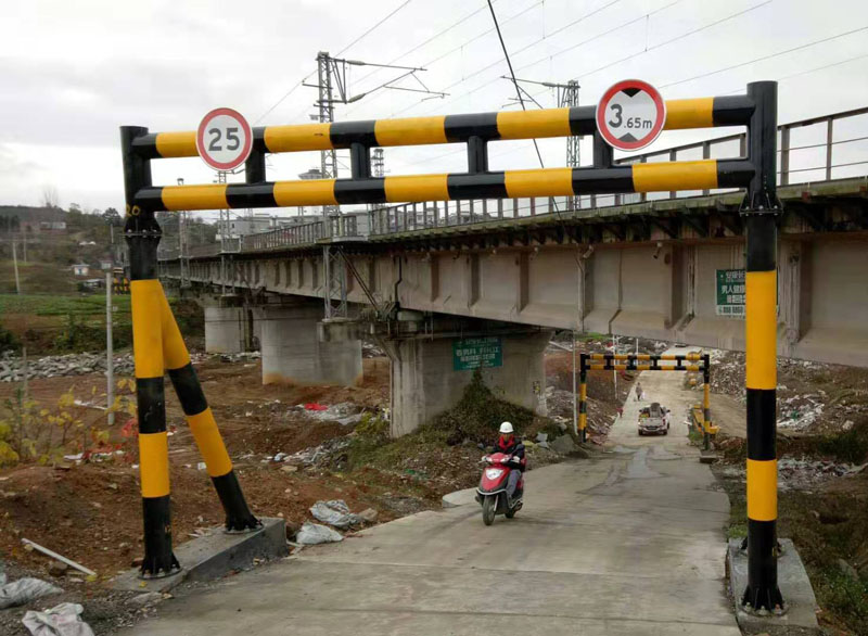 阜阳液压限高架
